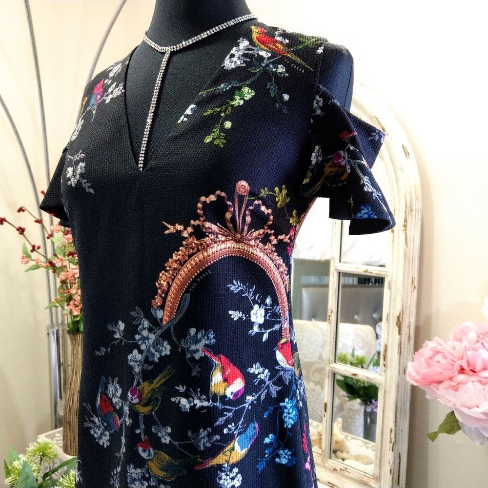 🍒EUC🍒 TED BAKER COLD SHOULDER DRESS